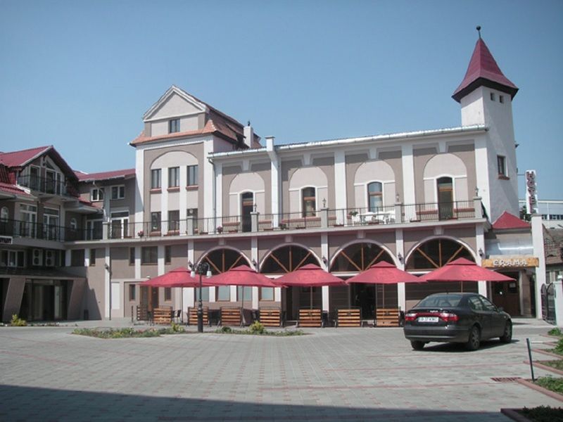Hotel Apollo Central Sibiu Exterior foto
